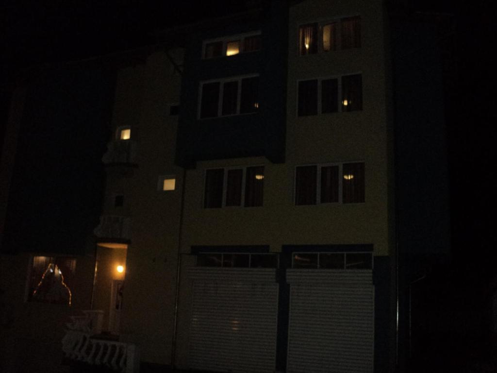 Hotel Materhorn Razlog Luaran gambar